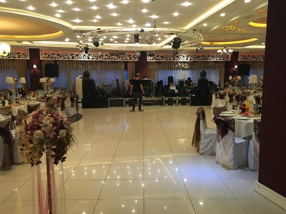 Ozpark Hotel Akşehir Esterno foto